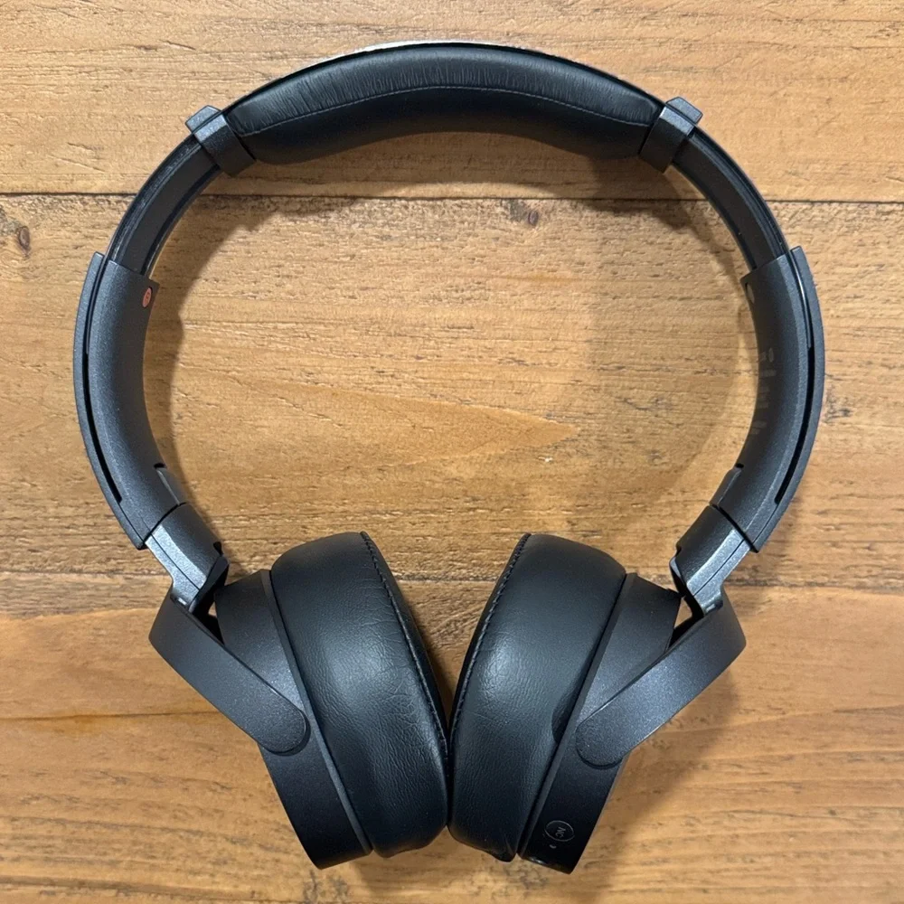 Sony MDR-XB950N1 Wireless Over-Ear Headphones, Noise Canceling - Picture 11 of 16